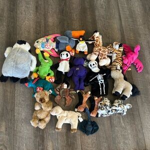 Ty Beanie Baby Lot of Dolls & Miscellaneous animal dolls